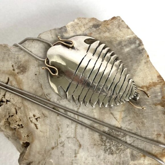 Sterling Silver 925 14K Yellow Gold Manta Ray Trilobite Pendant Necklace 25" - Picture 5 of 16